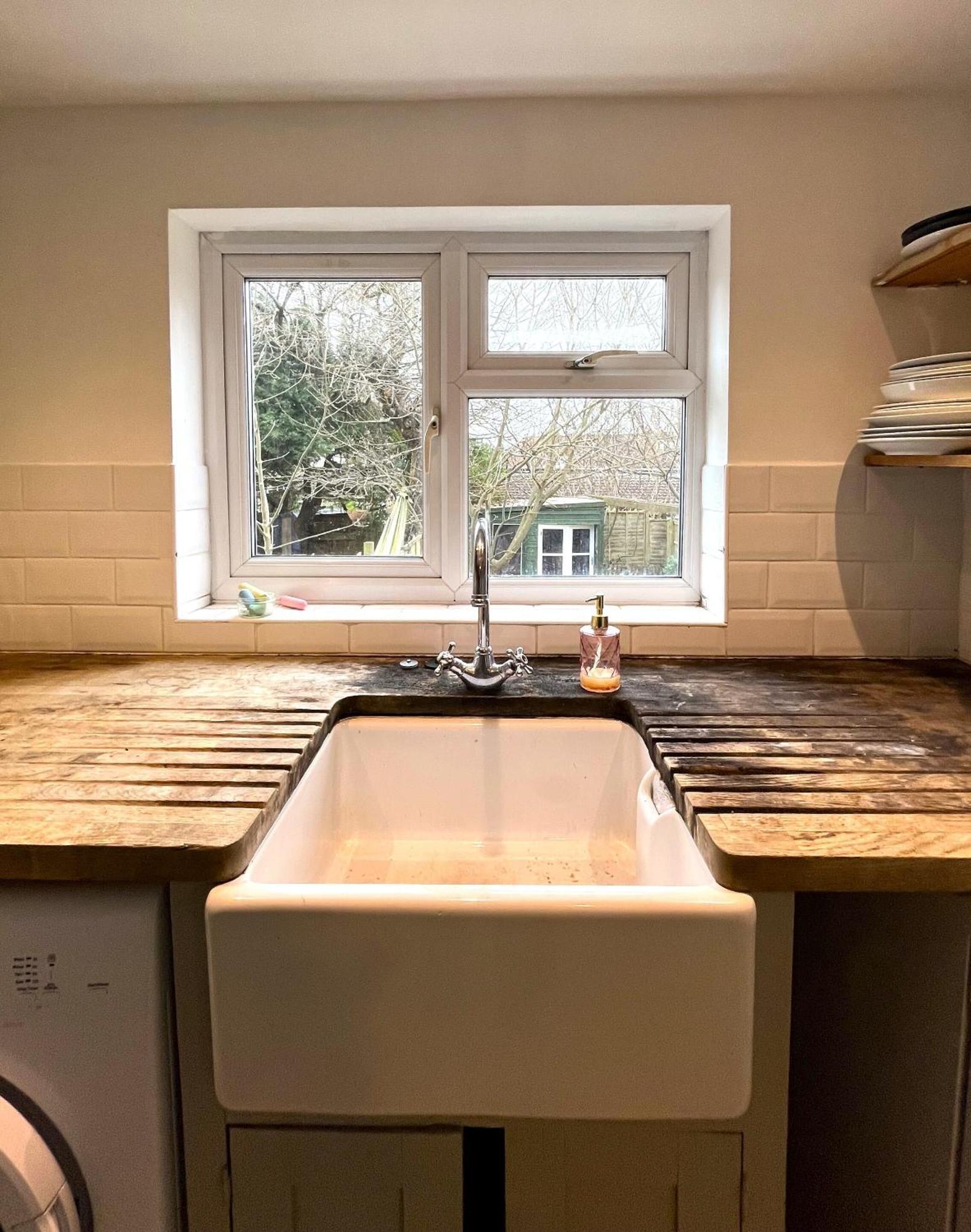 Charming Cottage Retreat With Garden - Sleeps 12 布里斯托 外观 照片