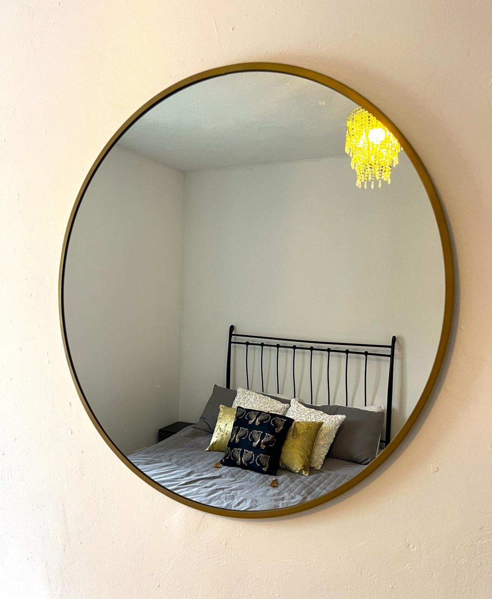 Charming Cottage Retreat With Garden - Sleeps 12 布里斯托 外观 照片